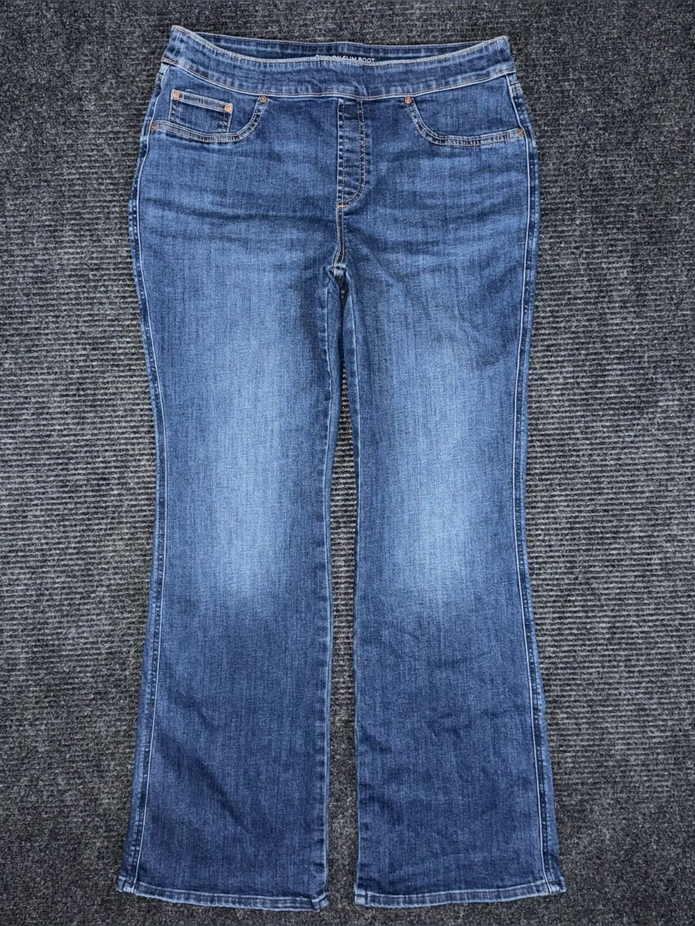 Chicos Pull On Slim Boot Blue Jeans Women’s 10 / Chicos 1.5 Stretch Denim Casual